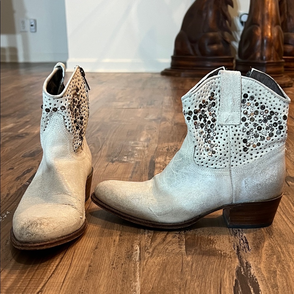 Frye Deborah Studded Short Boots